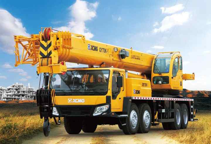 XCMG official QY70K-I mobile truck crane 70 ton truck with crane in dubai